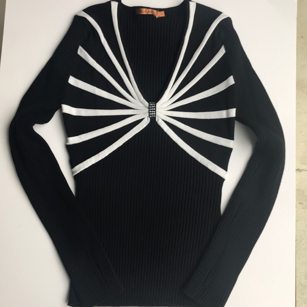 Belldini stretch sweater